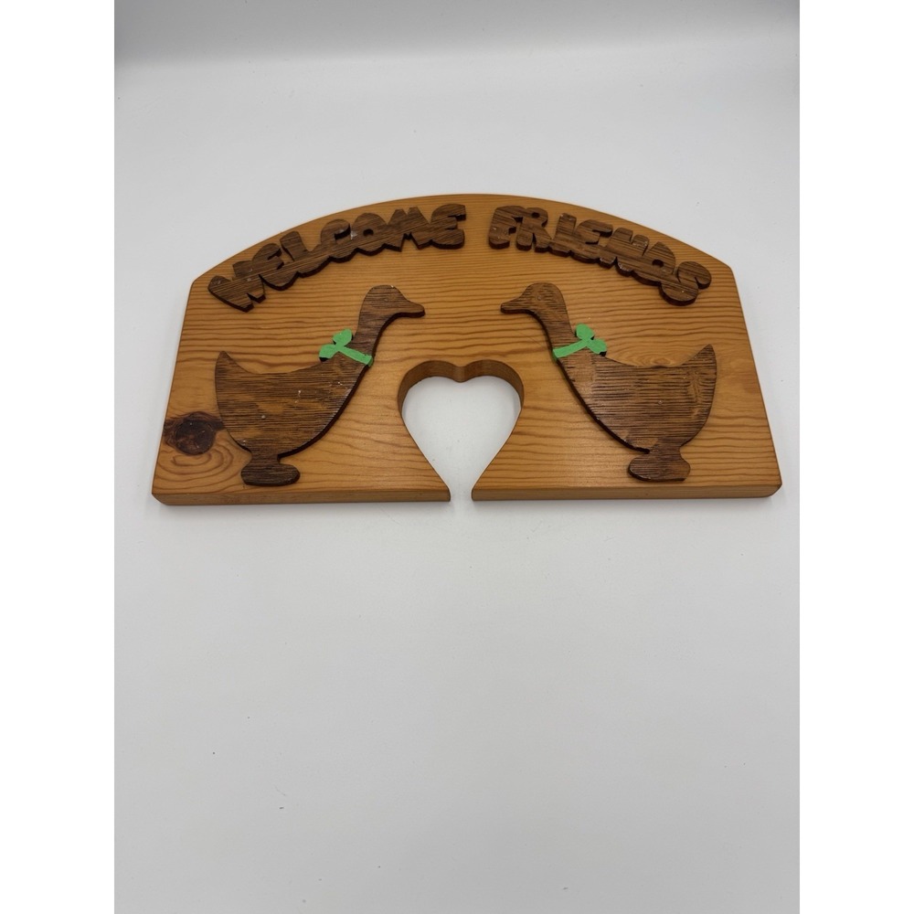 Welcome Friends Geese Wood Plaque‎